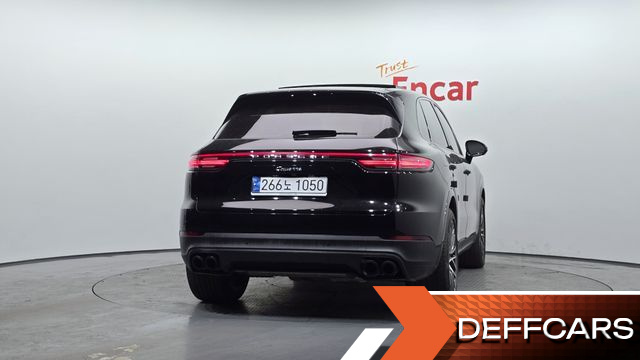 Porsche CAYENNE 3.0 купить на сайте DeffCars