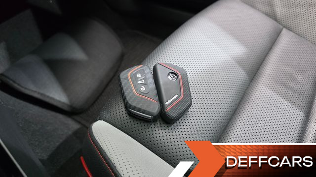 Volkswagen GOLF 2.0 GTI купить на сайте DeffCars