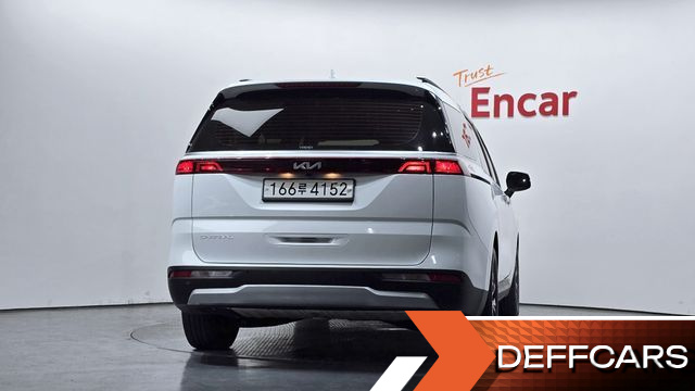 Kia CARNIVAL 9-Seater Prestige купить на сайте DeffCars