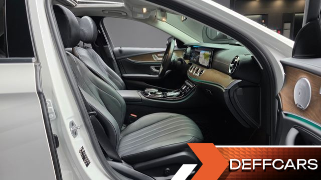 Mercedes E-CLASS E300e 4MATIC Exclusive купить на сайте DeffCars