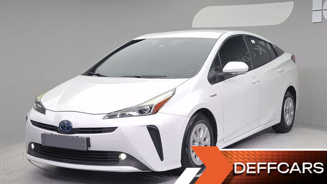 Toyota PRIUS 1.8 купить на сайте DeffCars