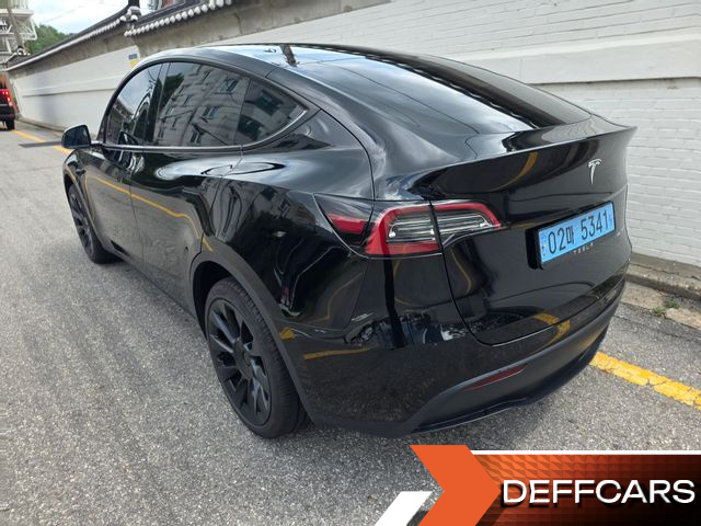 Tesla MODEL Y Long Range AWD купить на сайте DeffCars