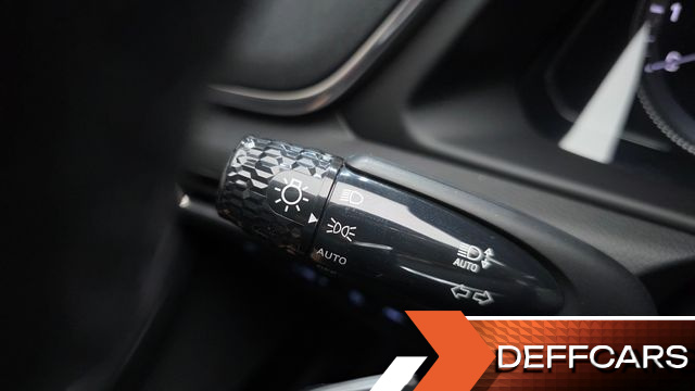 Hyundai SONATA 2.0 Premium Family купить на сайте DeffCars