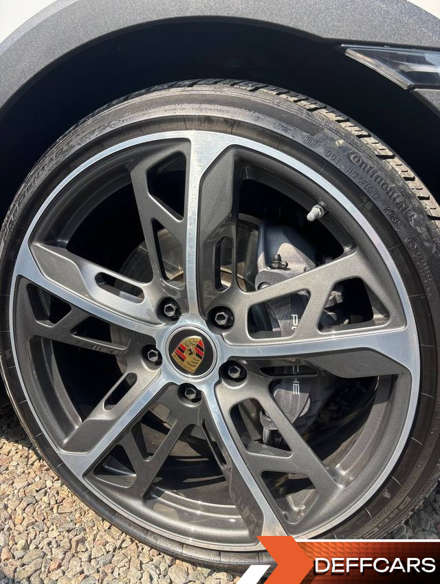 Porsche TAYCAN 4 Cross Turismo купить на сайте DeffCars