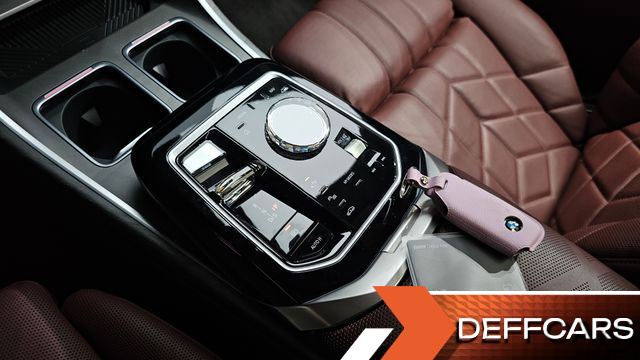BMW 7-SERIES 740d xDrive Design Pure Excellence купить на сайте DeffCars