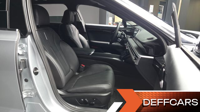 Hyundai GRANDEUR 3.5 LPG 2WD (Taxi) Deluxe купить на сайте DeffCars