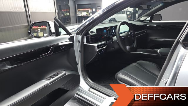 Hyundai GRANDEUR 3.5 LPG 2WD (Taxi) Deluxe купить на сайте DeffCars