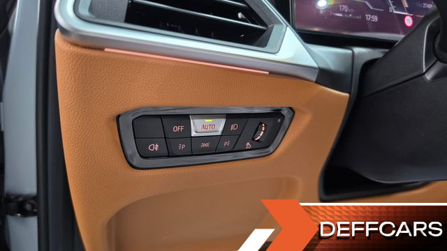 BMW 3-SERIES 320i M Sport купить на сайте DeffCars