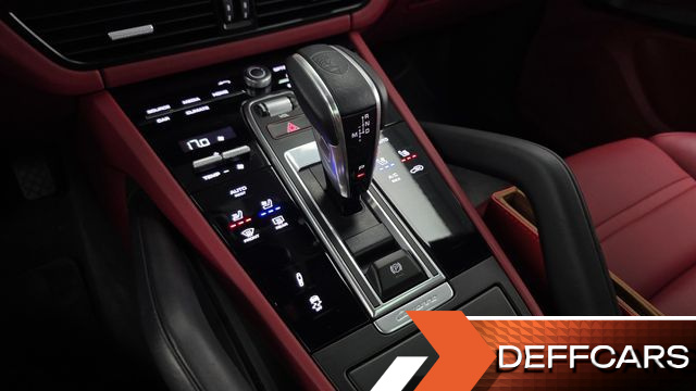 Porsche CAYENNE 3.0 COUPE PLATINUM EDITION купить на сайте DeffCars