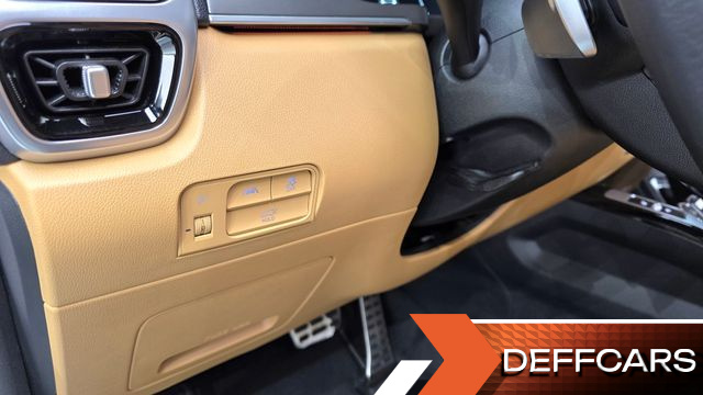 Kia SORENTO Diesel 2.2 2WD Signature купить на сайте DeffCars