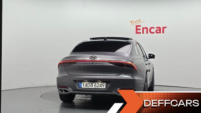 Hyundai GRANDEUR 3.3 Calligraphy купить на сайте DeffCars