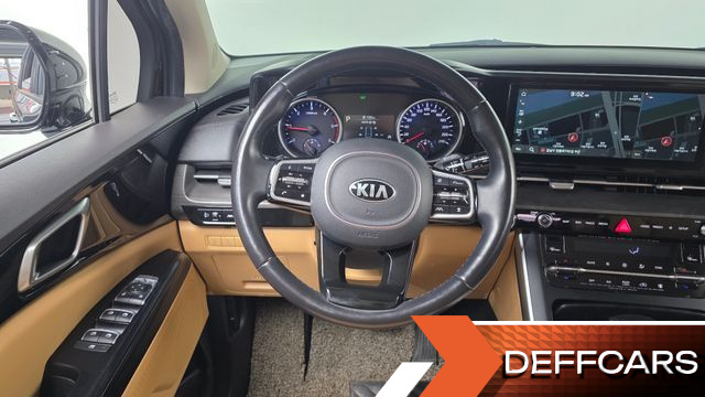 Kia CARNIVAL 9-Seater Prestige купить на сайте DeffCars