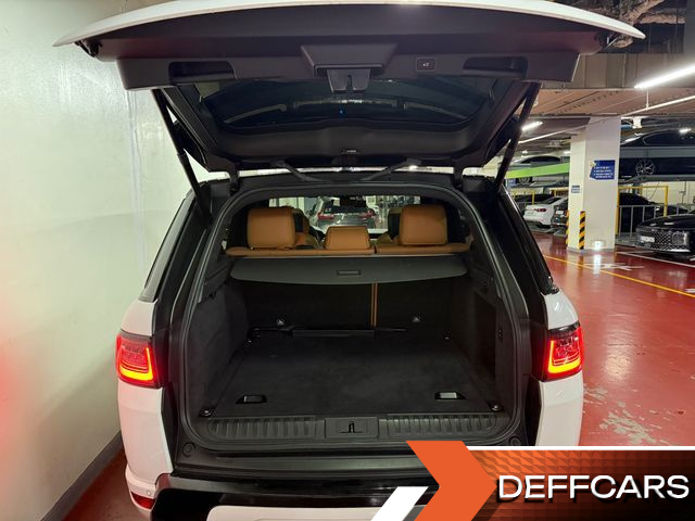 Land Rover RANGE ROVER SPORT 3.0 SDV6 HSE Dynamic купить на сайте DeffCars