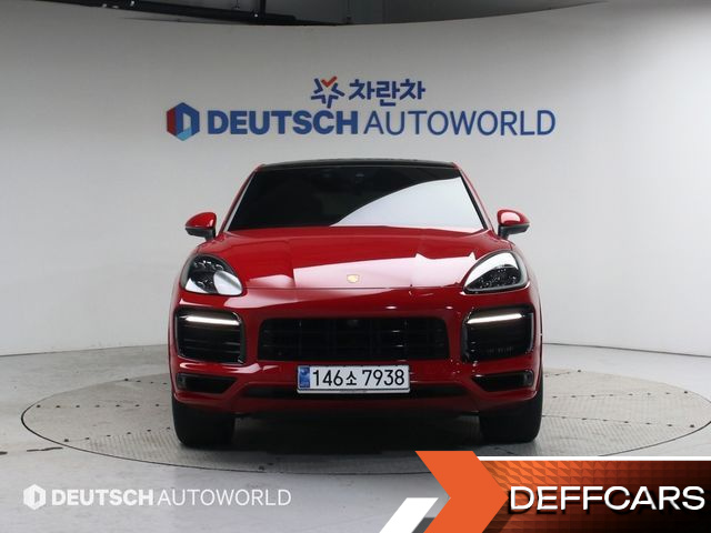Porsche CAYENNE 3.0 E-Hybrid Coupe купить на сайте DeffCars