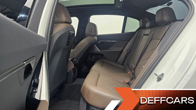 BMW 5-SERIES 520i M Sport купить на сайте DeffCars