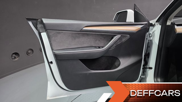 Tesla MODEL Y RWD купить на сайте DeffCars