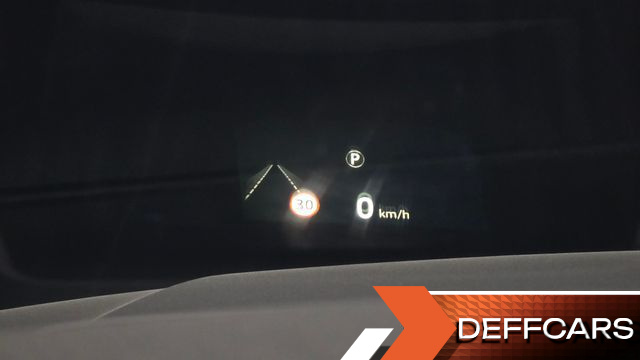 Land Rover DISCOVERY 3.0 SD6 HSE купить на сайте DeffCars