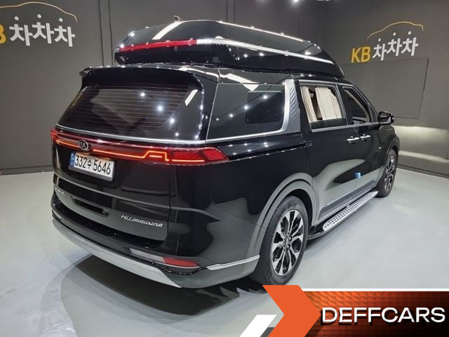 Kia CARNIVAL Gasoline 9-Seater Hi-Limousine Signature купить на сайте DeffCars