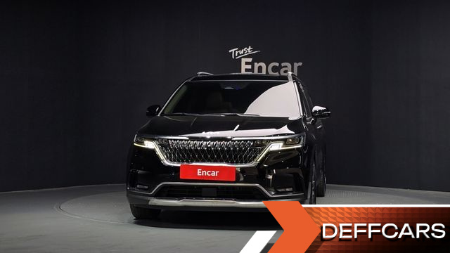 Kia CARNIVAL 9-Seater Signature купить на сайте DeffCars