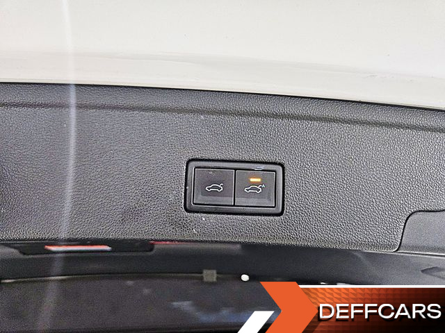 Volkswagen TOUAREG 3.0 TDI Prestige купить на сайте DeffCars