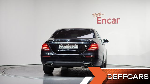 Mercedes E-CLASS E250 Avantgarde купить на сайте DeffCars