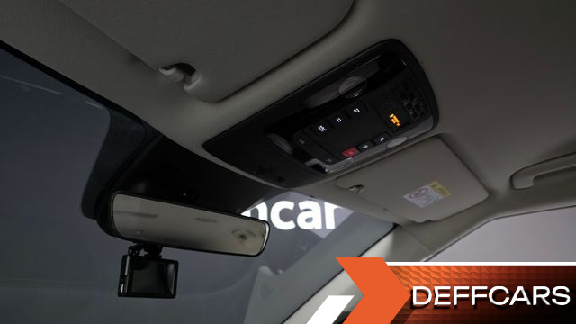 Kia CARNIVAL 9-Seater Prestige купить на сайте DeffCars