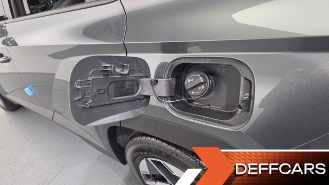 Hyundai TUCSON HEV 1.6 2WD Inspiration купить на сайте DeffCars