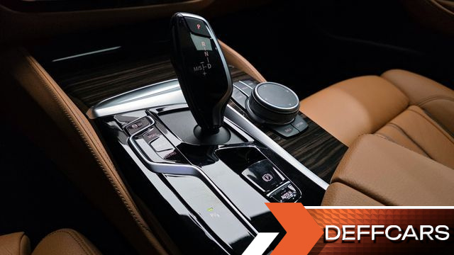 BMW 5-SERIES 520i M Sport купить на сайте DeffCars