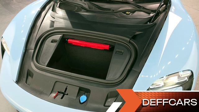 Porsche TAYCAN 4S купить на сайте DeffCars