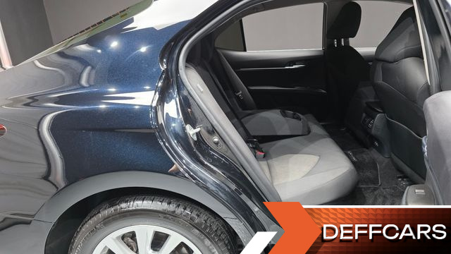 Toyota CAMRY 2.5 LE Hybrid купить на сайте DeffCars