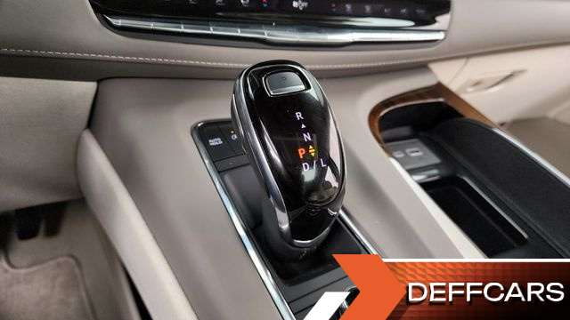 Cadillac ESCALADE 6.2 ESV ESV Premium Luxury Platinum купить на сайте DeffCars