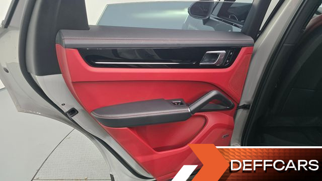 Porsche CAYENNE 3.0 купить на сайте DeffCars