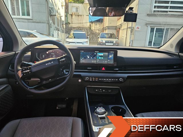 Kia CARNIVAL 9-Seater Prestige купить на сайте DeffCars
