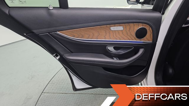 Mercedes E-CLASS E220d Exclusive купить на сайте DeffCars
