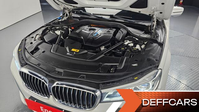 BMW 7-SERIES 740e iPerformance M Sport купить на сайте DeffCars