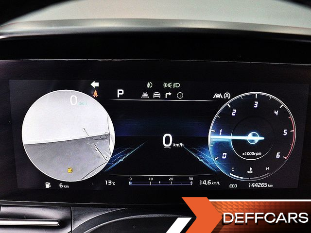 Kia CARNIVAL 9-Seater Noblesse купить на сайте DeffCars