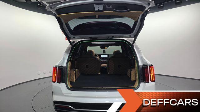 Kia SORENTO HEV 1.6 2WD Signature купить на сайте DeffCars