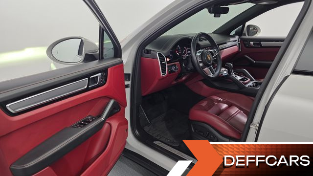 Porsche CAYENNE 3.0 COUPE PLATINUM EDITION купить на сайте DeffCars