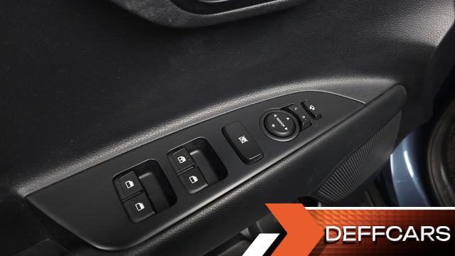 Kia STONIC 1.4 Trendy купить на сайте DeffCars