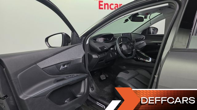 Peugeot 5008 1.2 Pure Tech Allure купить на сайте DeffCars
