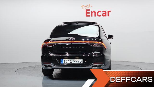 Hyundai GRANDEUR 3.3 Calligraphy купить на сайте DeffCars