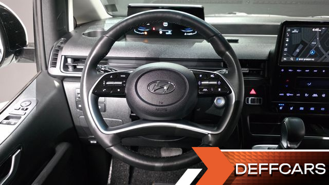 Hyundai STARIA 4WD Tourer 9-Seater Modern купить на сайте DeffCars