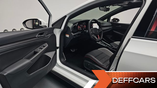 Volkswagen GOLF 2.0 GTI купить на сайте DeffCars