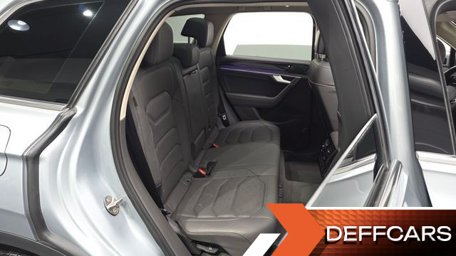 Volkswagen TOUAREG 3.0 TDI Prestige купить на сайте DeffCars