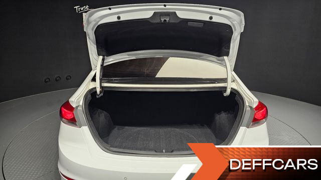 Hyundai AVANTE 1.6 GDI Smart купить на сайте DeffCars