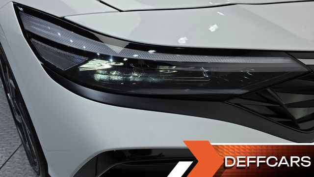 Hyundai AVANTE Inspiration купить на сайте DeffCars