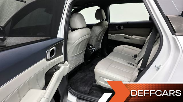 Kia SORENTO HEV 1.6 4WD Gravity купить на сайте DeffCars