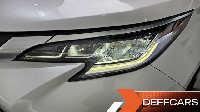Toyota SIENNA 2.5 Hybrid AWD купить на сайте DeffCars