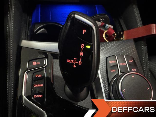 BMW 5-SERIES 520i M Sport купить на сайте DeffCars
