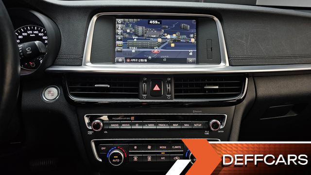 Kia K5 2.0 Prestige купить на сайте DeffCars